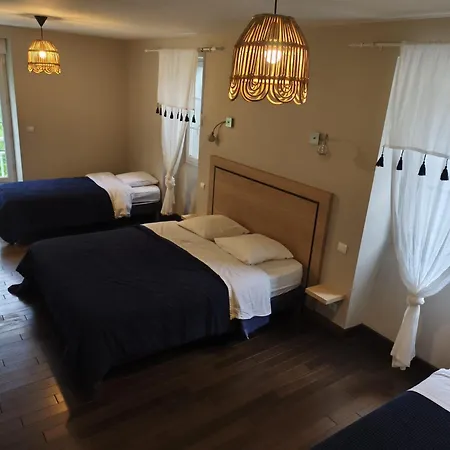 Gite Ainerak - Spa Privatif Face Aux Montagnes- Services Tout Inclus - Pays Basque Дом отдыха